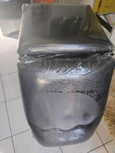 Conservada e Plastificada