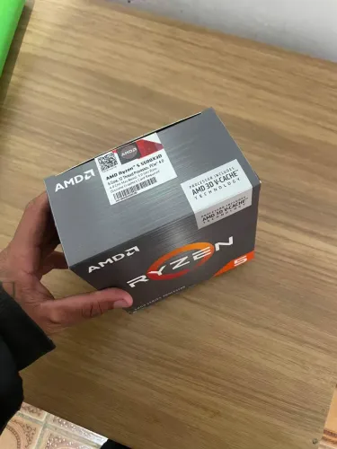 Vende-se ryzen 5 5500x3d quero 1150 pra ir logo n abaixo 1 real processador com garantia 