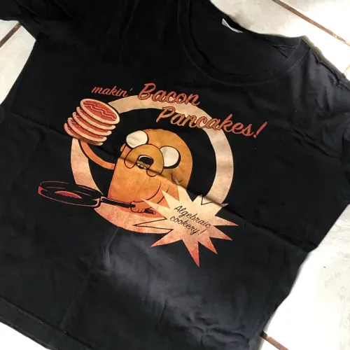 Camiseta Jake Hora de Aventura P - Oficina do Rock