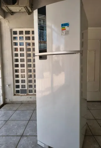 Geladeira Frost Free Brastemp