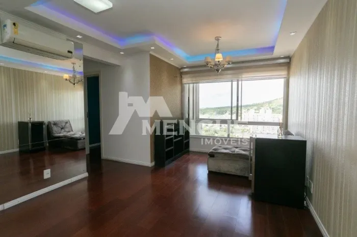 Apartamento com 2 quartos e 57m² à venda em Morro Santana, Porto Alegre.
