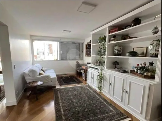 Apartamento com 3 quartos à venda em Moema - SP