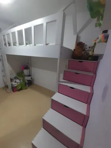 Cama suspensa casinha menina/menino