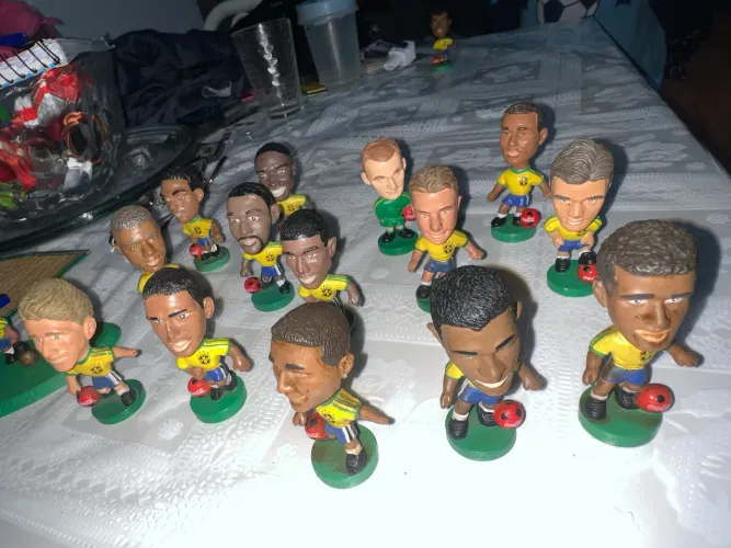 Bonecos mine crack de 98