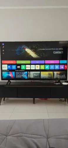 Smart TV 70' UHD