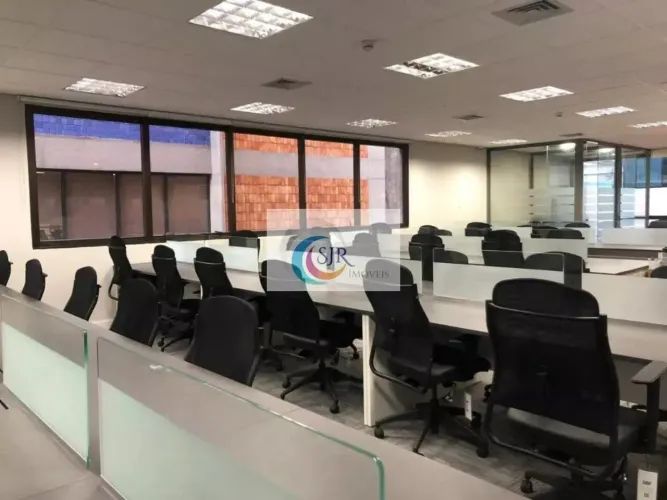 Conjunto para alugar MOBILIADO, 251 m² - Vila Olímpia - São Paulo/SP