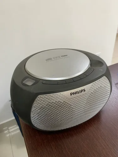 Som com CD Philips 220V