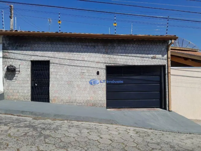 Casa com 3 dormitórios à venda, 137 m² por R$ 370.000,00 - Vila Formosa - Jacareí/SP