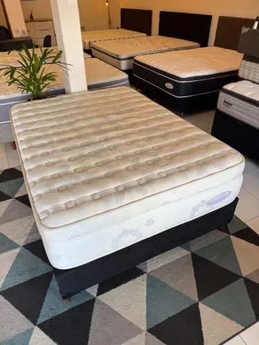 Colchão de Casal LÁTEX SEMINOVO TOP - Entrego!