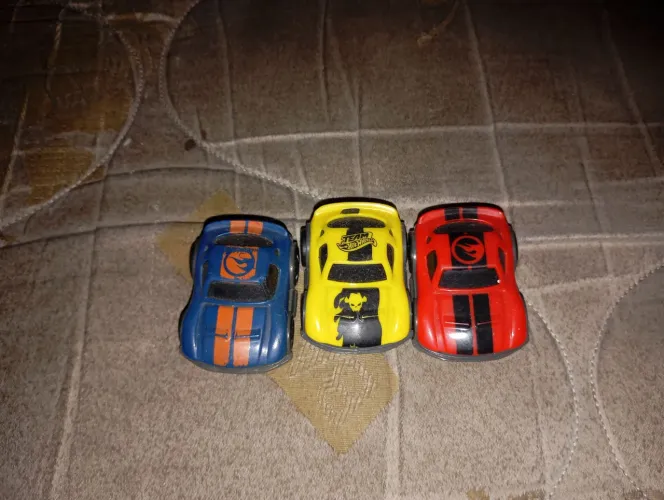 Carrinho Promocional Páscoa Lacta Hot Wheels 