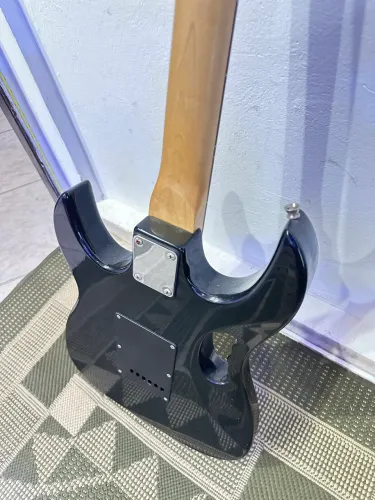 Guitarra benson Guitar