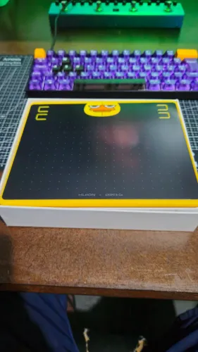Mesa digitalizadora Huion HS64SE