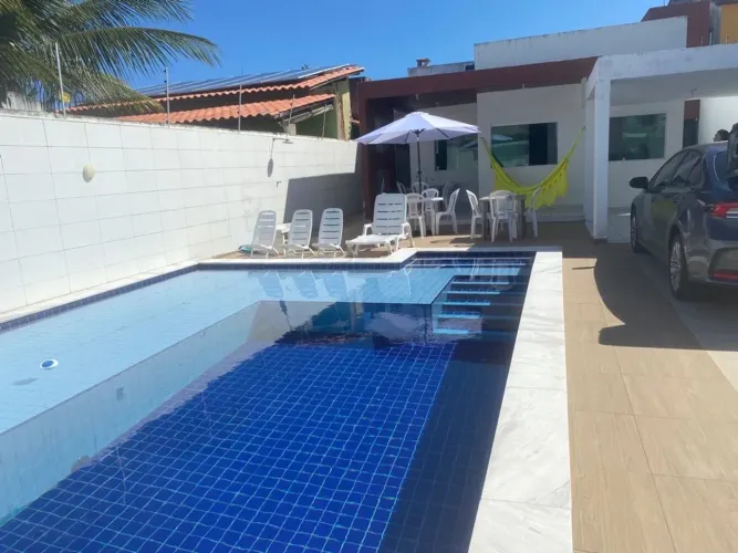 Alugo por temporada .vendo também essa casa na Barra de São Miguel Barra mar