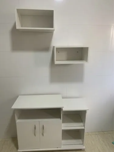 Armário pequeno + nichos