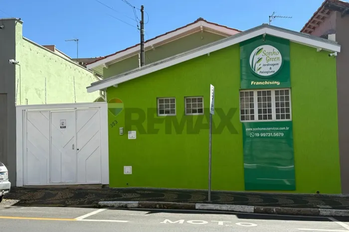 Casa Comercial no Centro de Mogi Mirim | Excelente Localização e Potencial para Diversos N