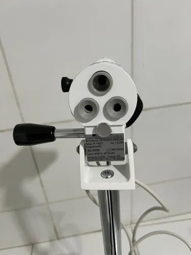 Colposcópio ginecológico