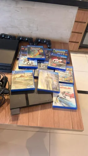 PS4 Pro + 2 controle + 9 jogos