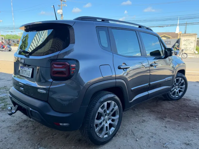 Jeep Renegade Long. T270 1.3 TB 4X2 Flex Aut. 2026
