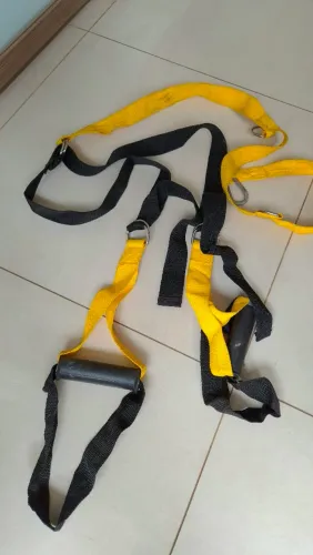 TRX Fita de suspensão simples.