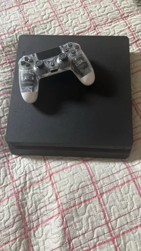 PLAYSTATION 4 SLIM 1TB