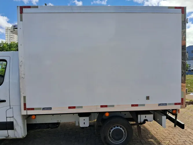 BAU REFRIGERADO IBIPORA 2022 PARA VAN CHASSI