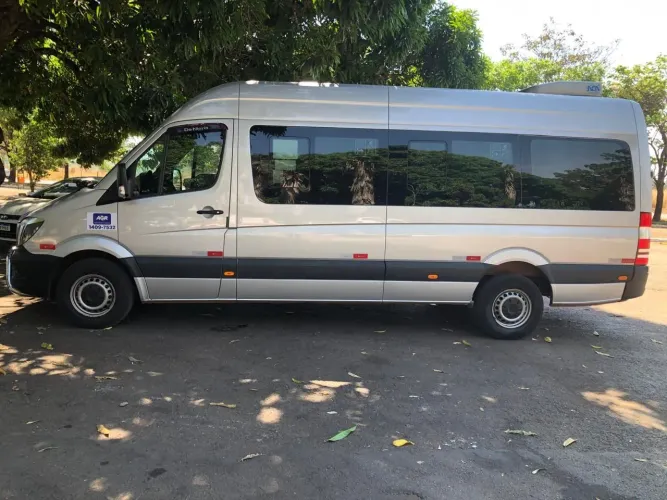 Mercedes-Benz Sprinter 415 Van Luxo T.a. 2.2 Diesel 2019