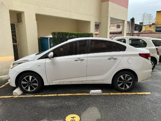 Hyundai HB20S Ocean 1.6 Flex 16V 4P Aut. 2017