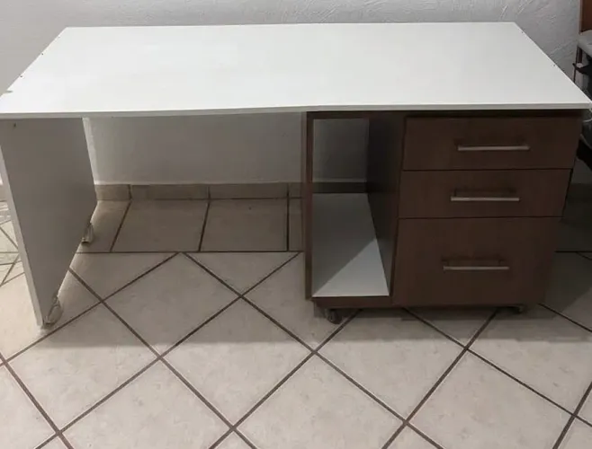 Mesa para escritório