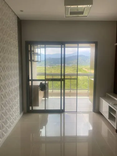 Locação de Apartamento com 3 Quartos no Condomínio RG Personal