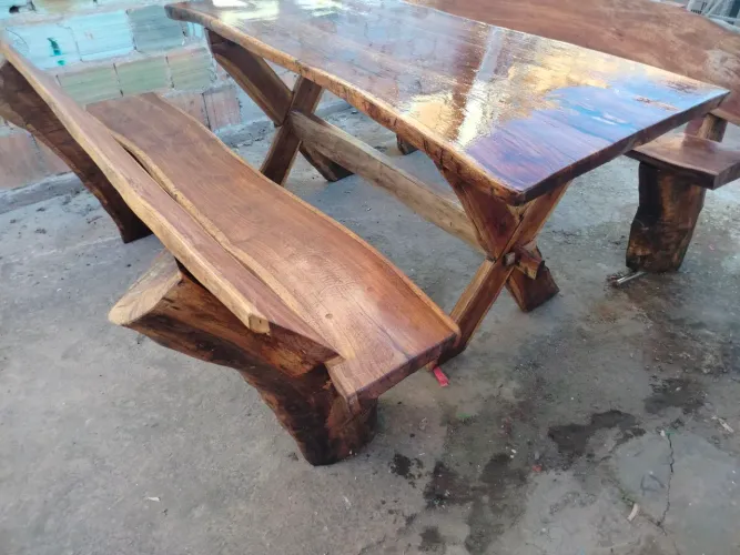 Mesa rústica