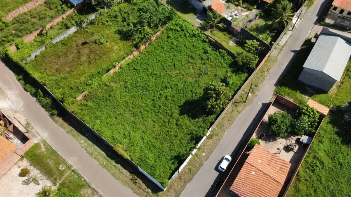 1300m2 por R$ 50mil