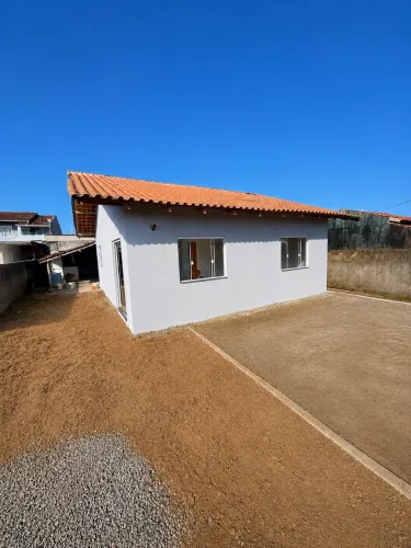 Alugo casa em Ubatuba SF