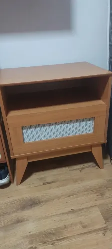 2 Mesas de cabeceira City