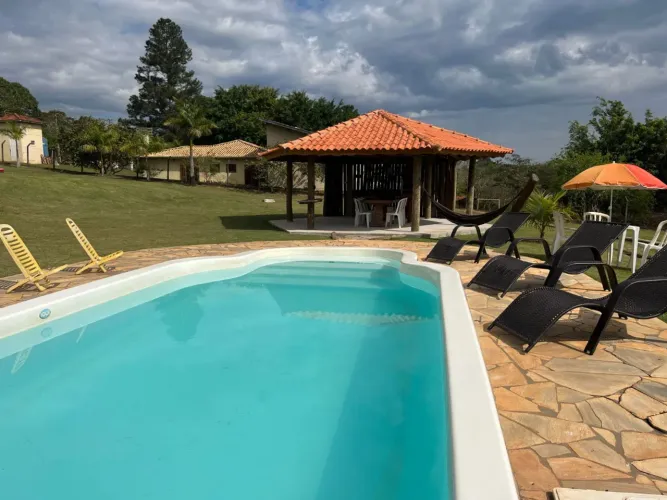Casa no condomínio Floresta negra para venda com 4 quartos, sendo 4 suítes, 175m²