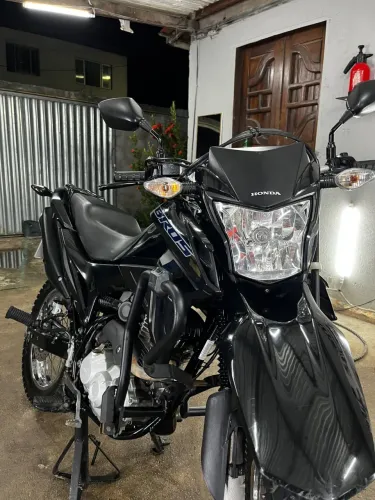 Moto Bros 2024