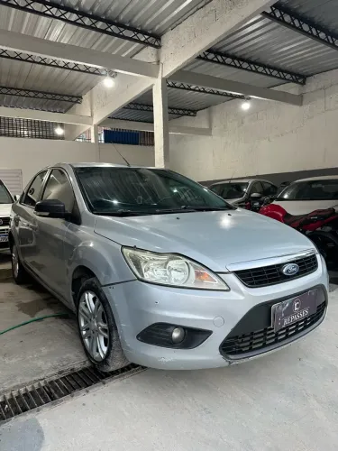Ford Focus Sedan 2.0 16v/2.0 16V Flex 4P 2012