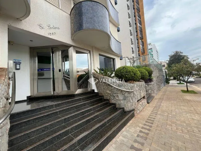 Apartamento semi Mobiliado para locação por R$5.500,00 incluso todas as taxas no Edifício 