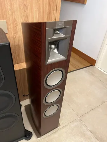 Caixas Klipsch P37-F 