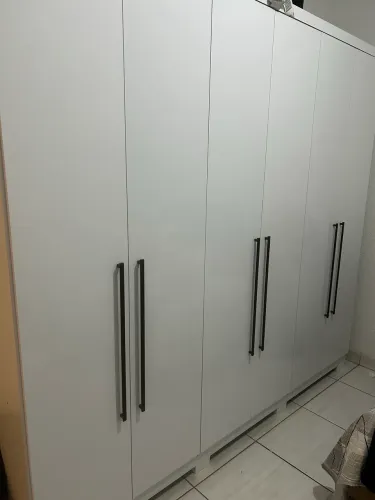 Vendo guarda roupa 6 portas, em perfeito estado! *