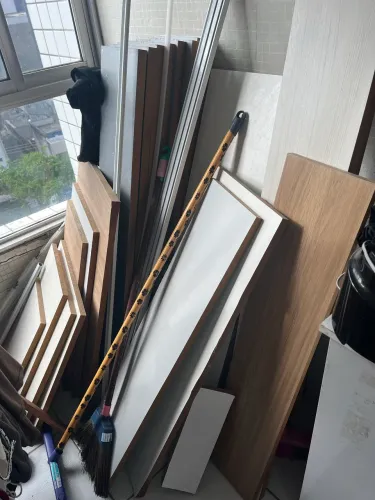 LOTE PEÇAS DE MDF TAMANHOS E CORES DIVERSOS