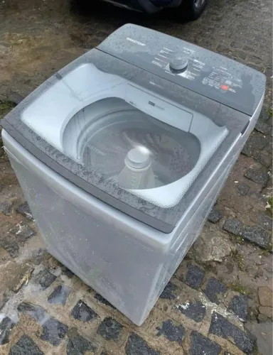 Máquina de lavar Brastemp 12 kg semi nova