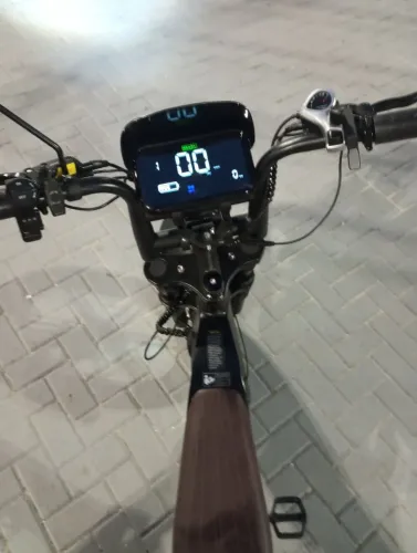 Bike elétrica GT 20 Ouxi ( Troco numa V8 Pró)