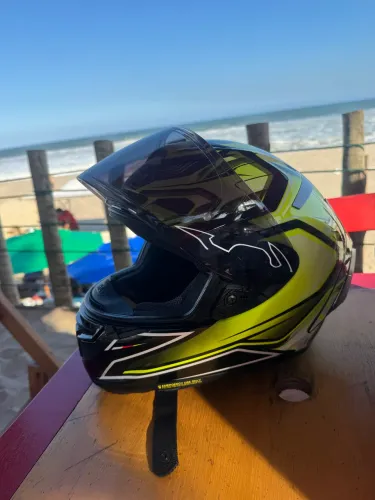 Capacete shoei x spirit3