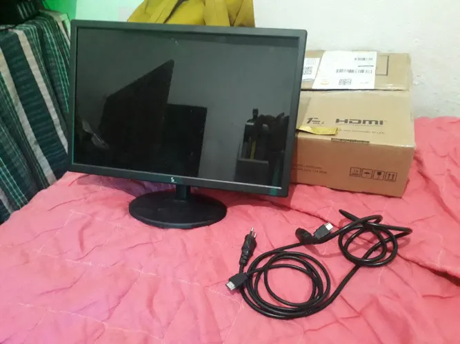 Monitor Gamer 19 polegadas