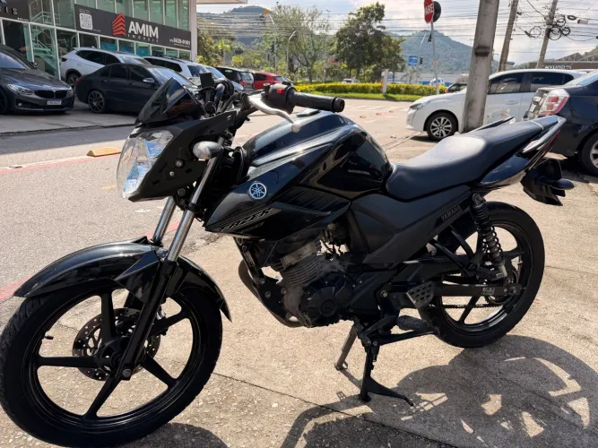 Yamaha YS 150 Fazer SED