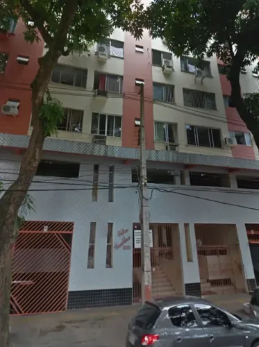 Edifício casa Blanca 4 quartos sendo dois suítes e mobiliado na generalíssimo Deodoro