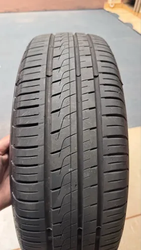 Pneu Pirelli P400 185/65 R14