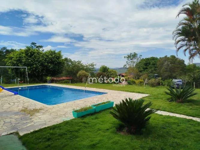 Chácara com 3 quartos à venda, 4000 m² por R$ 580.000 - Lagoa Nova - Guararema/SP