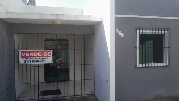 Vendo uma casa em Carpina