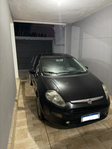Fiat Punto Essence 1.6 Flex 16V 5P 2013